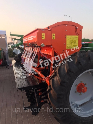 Grain seeder SZ-5,4 СЗТ, СЗФ-5400-Т + rolling wheels