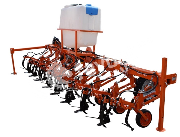 KNRF-5.6-06 cultivator with liquid fertilizer application system
